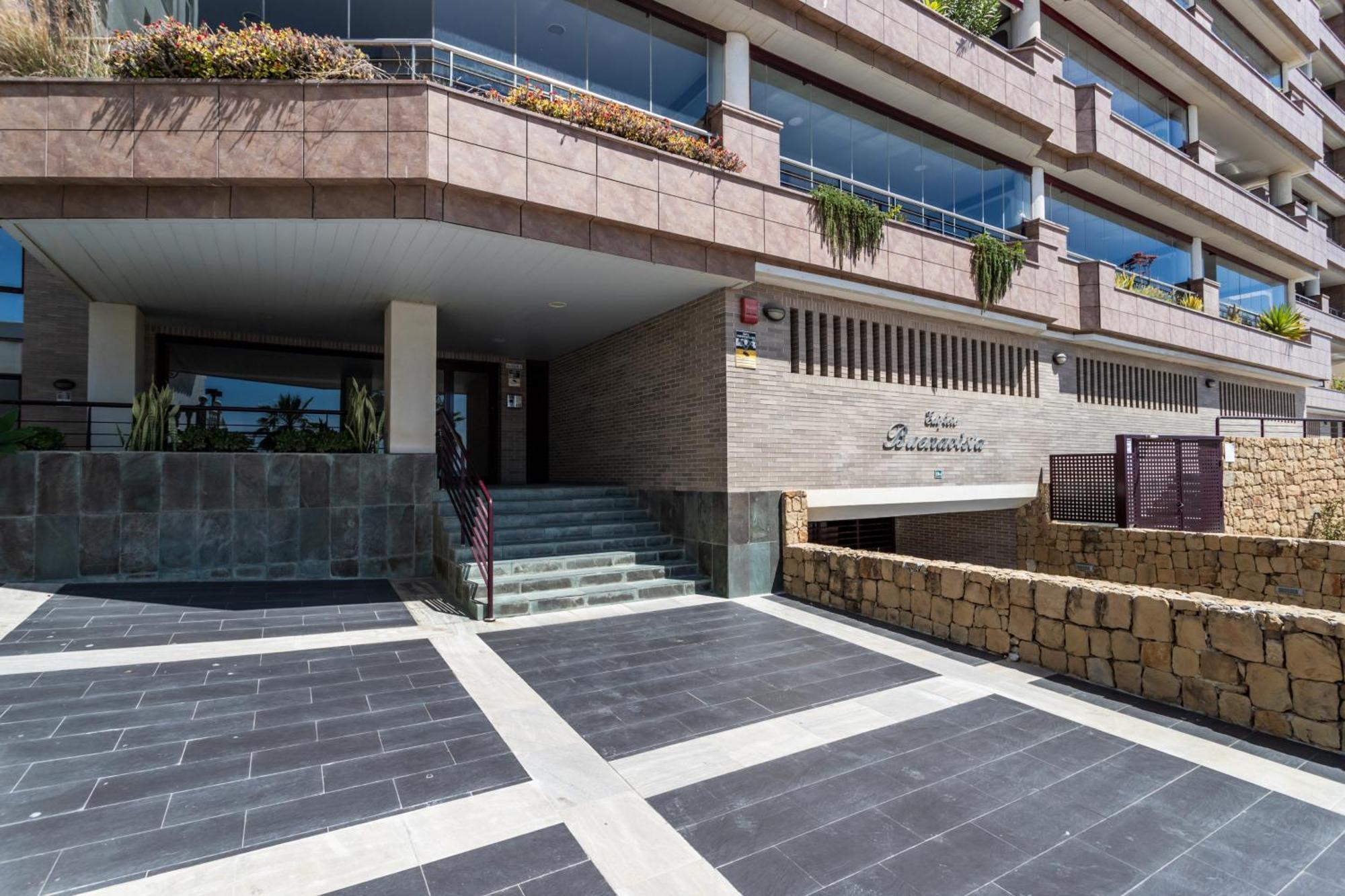 Buenavista Lifestyle By Sur Suites Fuengirola Exteriör bild