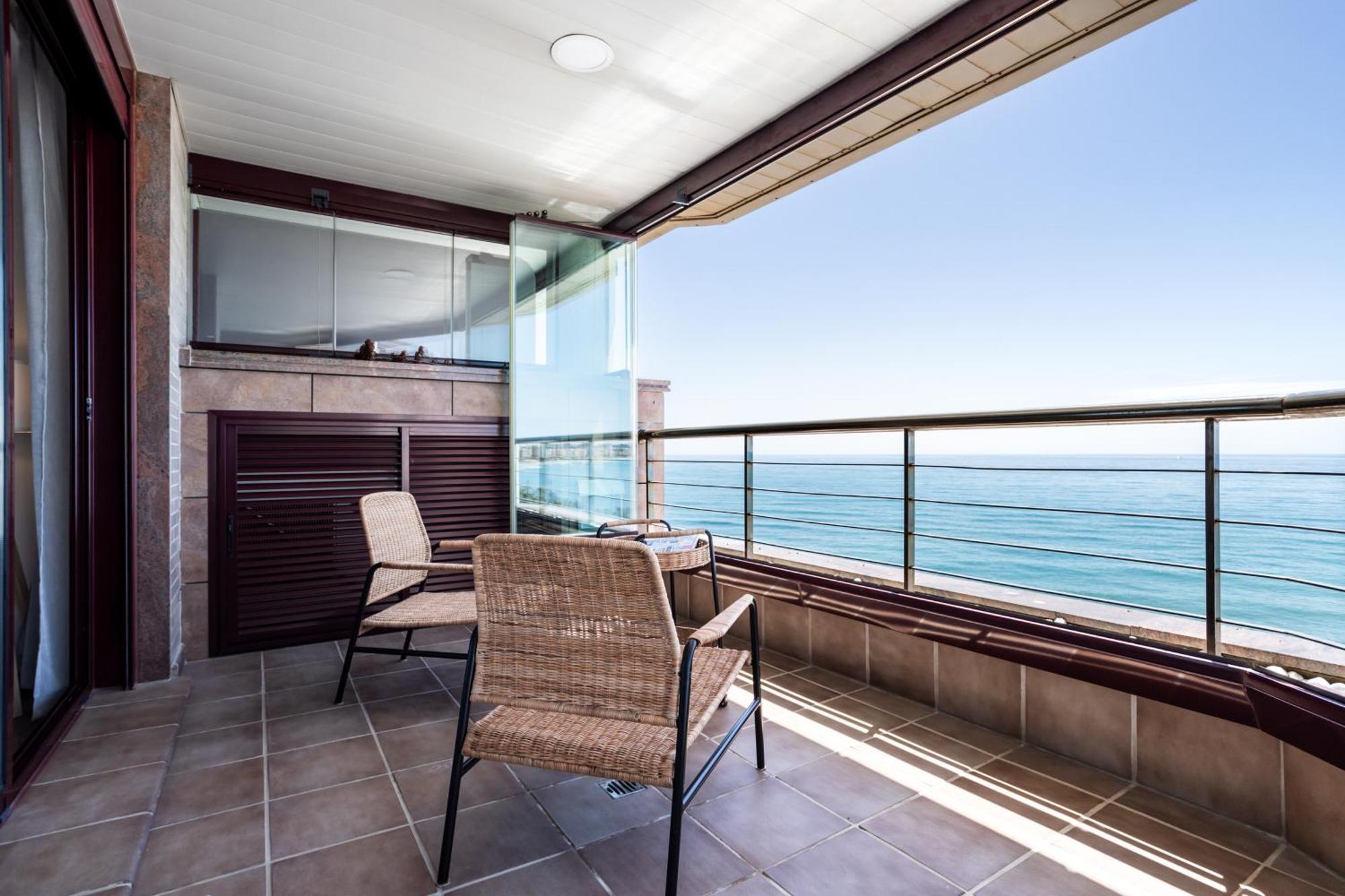 Buenavista Lifestyle By Sur Suites Fuengirola Exteriör bild